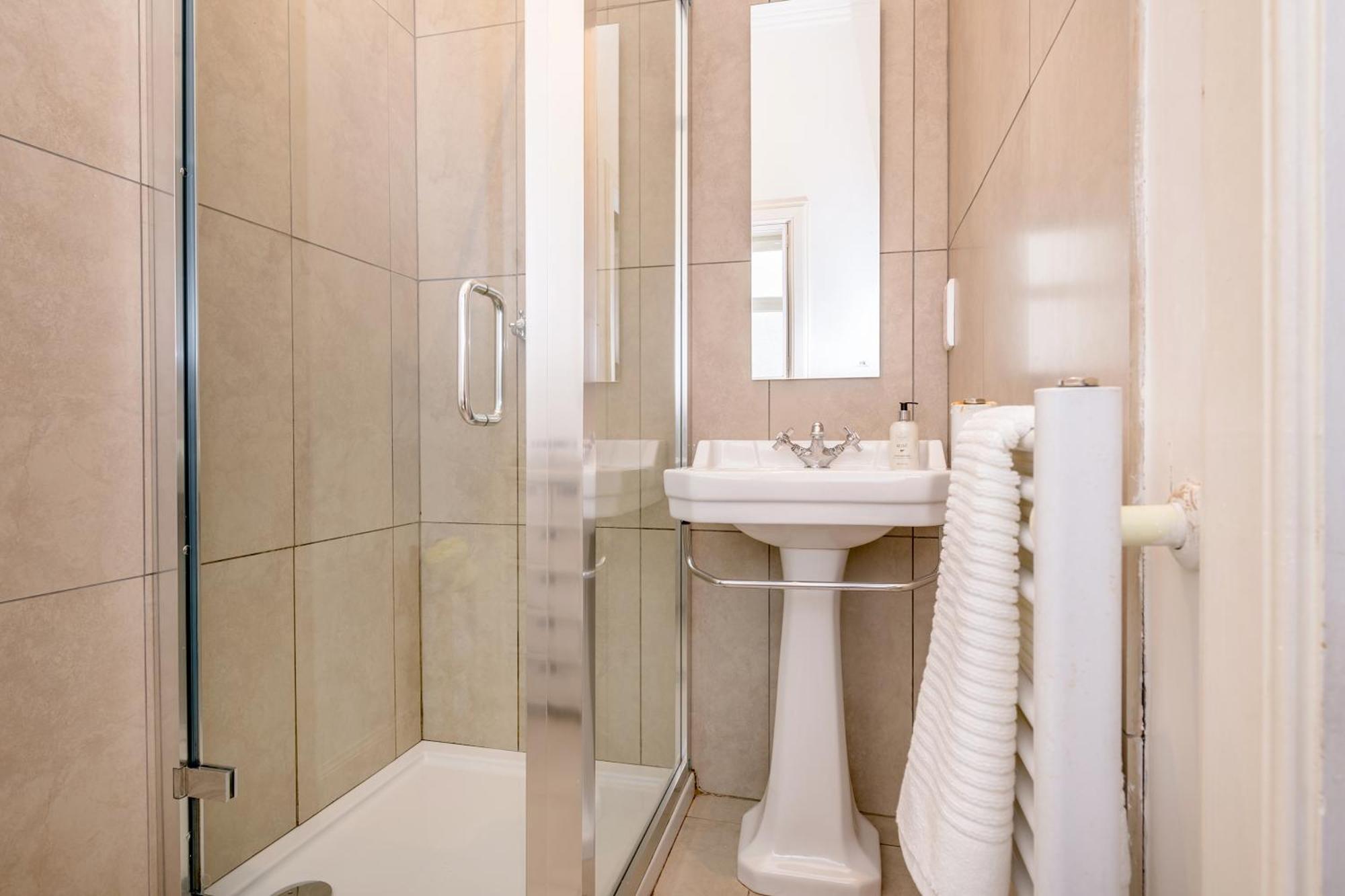 Mansefield House Guest House Arrochar Ngoại thất bức ảnh